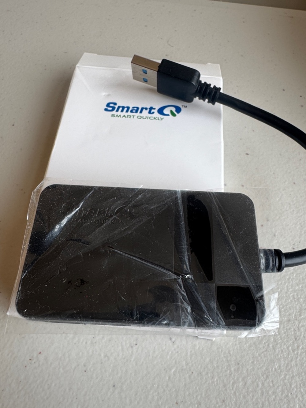 SmartQ Portable USB Card Reader - Black and White